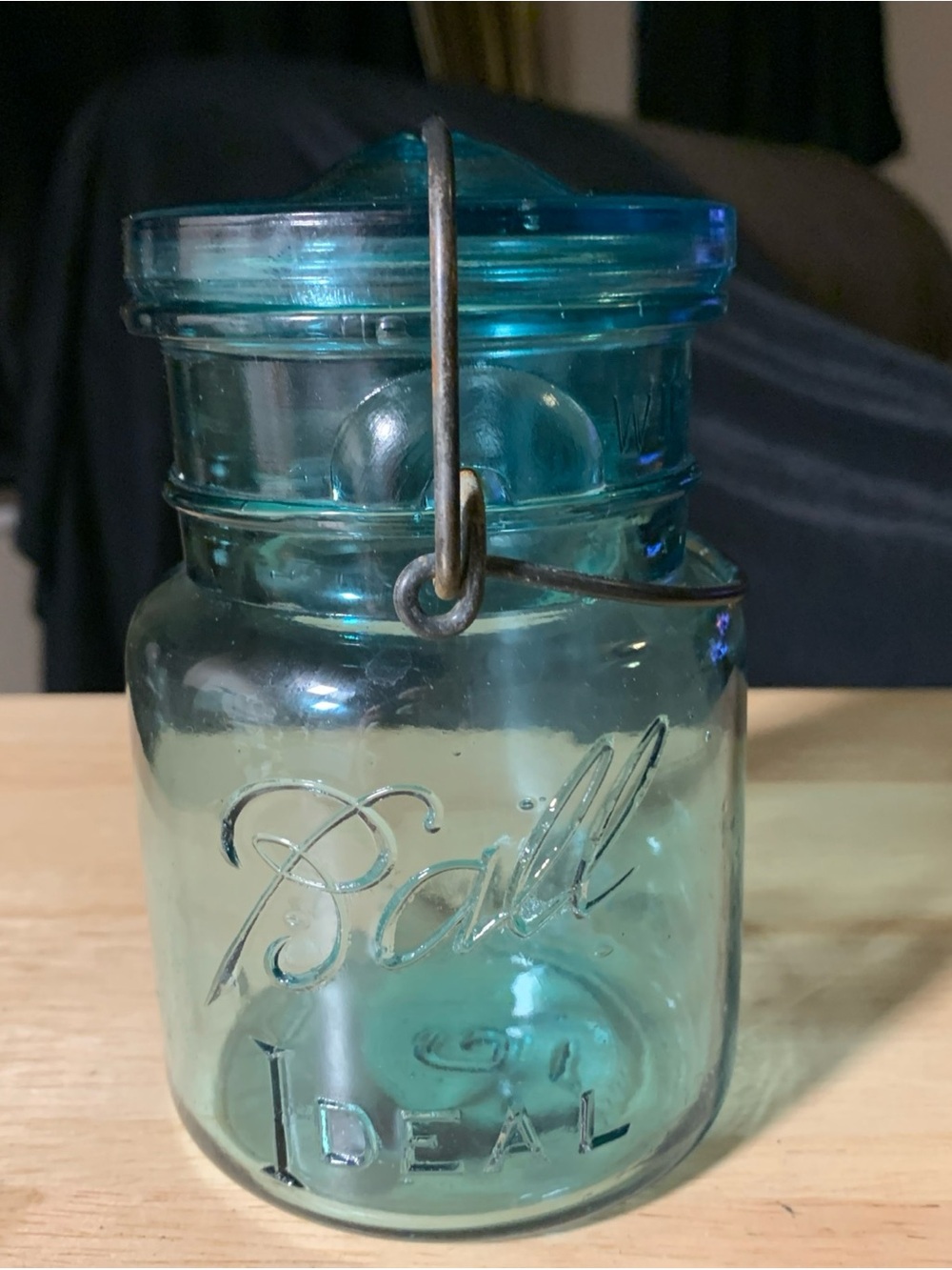 Ball Ideal Aqua Blue Pint Jar With Flat Glass Lid, Wire Bail Pat July 14th 1908